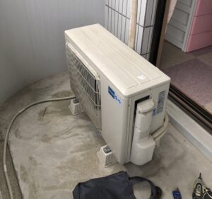【静岡県裾野市B様邸】不要になったエアコン1台を実質無料回収！古くても壊れていても問題なし◎