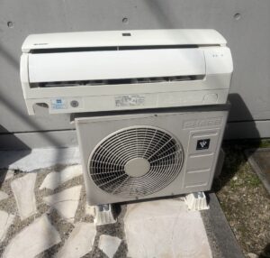 【埼玉県狭山市K様邸】エアコン1台を実質無料で回収しました！取り外しからお任せください◎