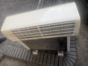 【木城町高城】戸建のエアコン1台を無料回収！