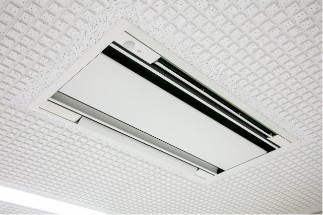 埋込式家庭用エアコン